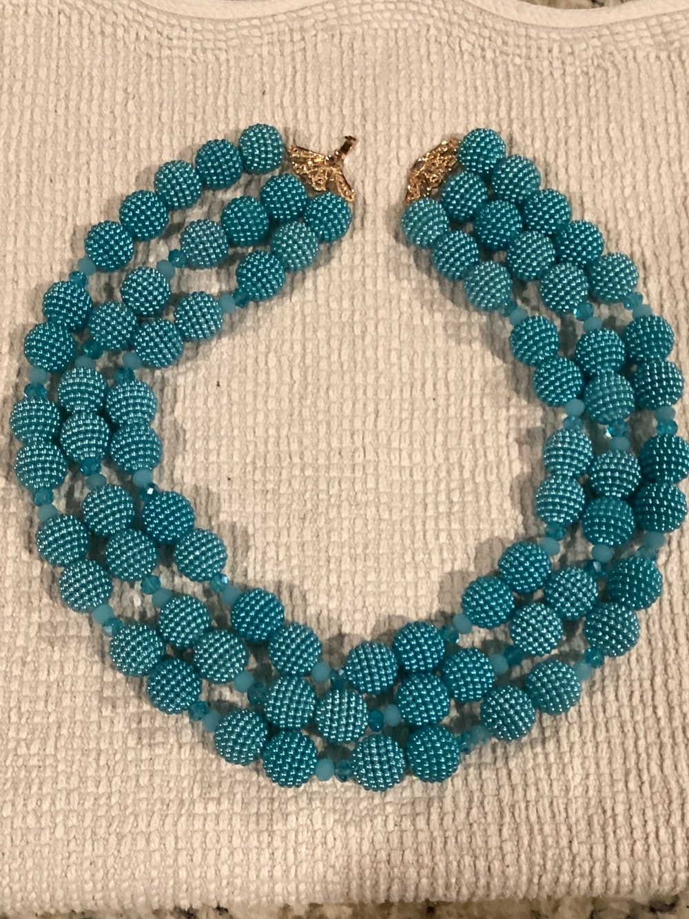 Turquoise multi-stran necklace